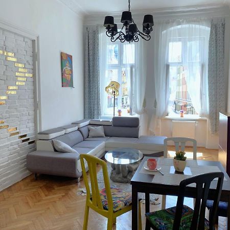 Rynekart Apartment Świdnica Kültér fotó