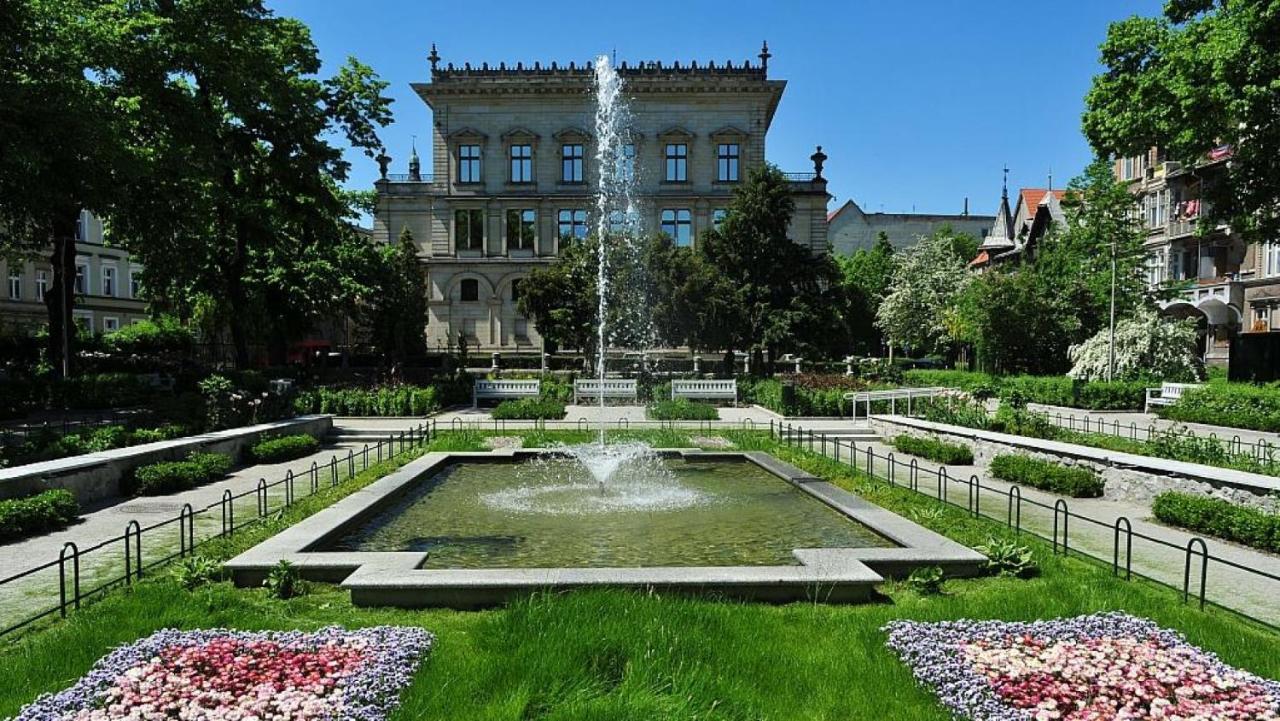 Rynekart Apartment Świdnica Kültér fotó